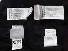Load image into Gallery viewer, 極美品 CHROMEHEARTS クロムハーツ セントバース限定バックホースシュープリントパーカー ブラック ホワイト レッド サイズL 中古 4b003720