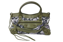 Load image into Gallery viewer, BALENCIAGA バレンシアガ 花柄 The City ザシティ 2WAY ハンドバッグ レザー ナイロン グリーン ワンショルダー 良品 中古 4b003730