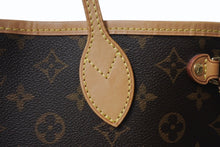 Load image into Gallery viewer, LOUIS VUITTON ルイヴィトン トートバッグ ネヴァーフルPM モノグラム M40155 ブラウン モノグラムキャンバス レザー ゴールド金具 美品 中古 4b003733