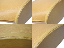 Load image into Gallery viewer, LOUIS VUITTON ルイヴィトン サンジャック ハンドバッグ M52269 エピ レザー イエロー ゴールド金具 美品 中古 4b003743