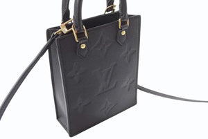 極美品 LOUIS VUITTON ルイヴィトン ハンドバッグ プティット・サックプラ モノグラムアンプラント M81417 ブラック 中古 4b003748