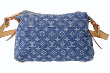 Load image into Gallery viewer, LOUIS VUITTON ルイヴィトン モノグラムデニム バギーPM ショルダーバッグ ワンショルダー M95049 インディゴブルー 美品 中古 4b003757