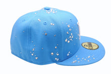 Load image into Gallery viewer, 新品未使用 Couture クチュール SUMMER DROP 1 FANCY Los Angeles Dodgers ジュエルキャップ スワロフスキー アクア サイズ7 3/8 中古 4b003767