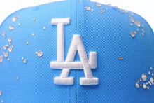 Load image into Gallery viewer, 新品未使用 Couture クチュール SUMMER DROP 1 FANCY Los Angeles Dodgers ジュエルキャップ スワロフスキー アクア サイズ7 3/8 中古 4b003767