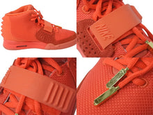 Load image into Gallery viewer, NIKE YEEZY2 ナイキ エアイージー2 ハイカットスニーカー RED OCTOBER レッドオクトーバー 508214-660 レッド サイズUS6.5 美品 中古 4b003821