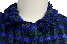 Load image into Gallery viewer, me ISSEY MIYAKE ミー イッセイミヤケ チェック柄 プリーツ加工 半袖シャツ MI02FK667 日本製 グリーン 美品 中古 4b003827