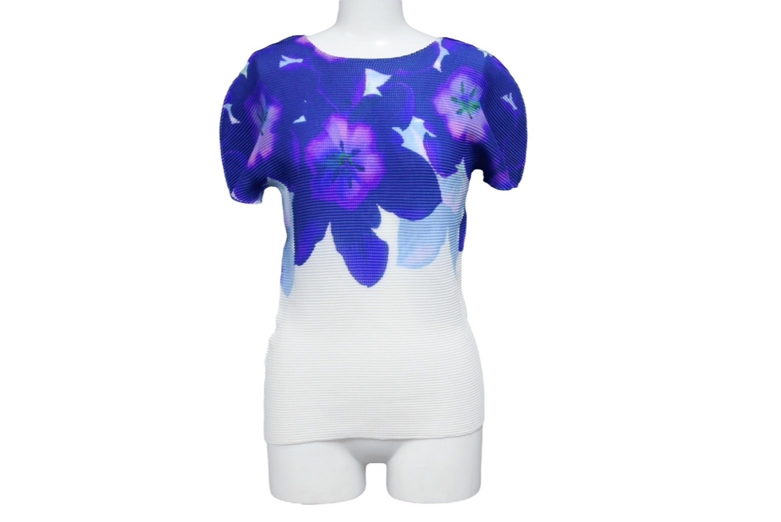 ME ISSEY MIYAKE プリーツカットソー　花柄　パープル ME ISSEY MIYAKE プリーツカットソー 花柄 パープル