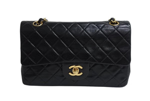 極美品 CHANEL シャネル マトラッセ23 Wフラップ Wチェーンショルダーバッグ 1番台 ラムスキン ココマーク ブラック ゴールド金具 中古 4b003835