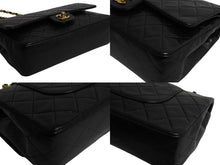 Load image into Gallery viewer, 極美品 CHANEL シャネル マトラッセ25 Wフラップ Wチェーンショルダーバッグ 2番台 ラムスキン ココマーク ブラック ゴールド金具 中古 4b003836