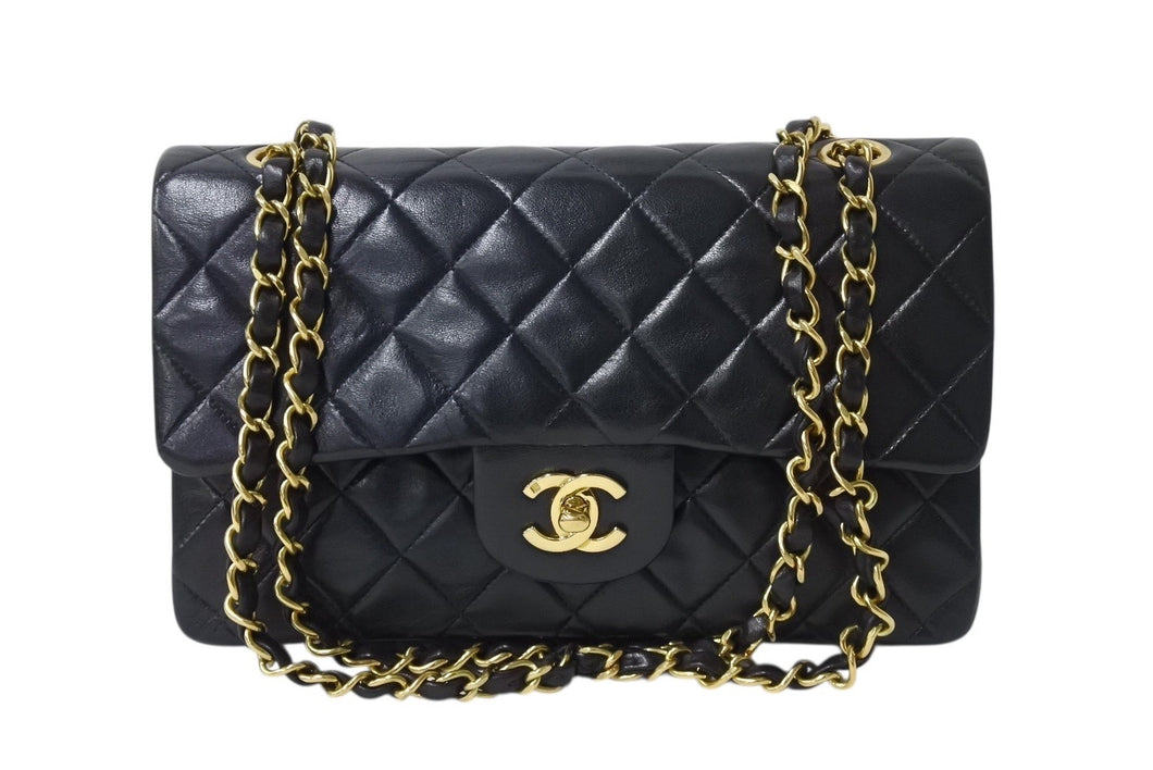 極美品 CHANEL シャネル マトラッセ23 Wフラップ Wチェーンショルダーバッグ 3番台 ラムスキン ココマーク ブラック ゴールド金具 中古 4b003838