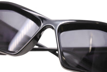 Load image into Gallery viewer, Givenchy ジバンシー GIV CUT シールドサングラス アイウェア GV40049U サイズ69□17 140 ブラック 美品 中古 4b003849