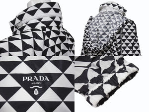 PRADA プラダ.トライアングルロゴ ナイロンパーカー ノーカラー ジャケット 29R115 ブラック ホワイト サイズ36 美品 中古 4b003877