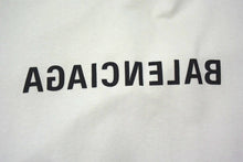 Load image into Gallery viewer, BALENCIAGA バレンシアガ 24SS Mirror Logo Oversized T-Shirt ミラーロゴ ダメージ加工 オーバーサイズ Tシャツ ホワイト サイズ2 739028 美品 中古 4b003884