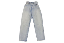 Load image into Gallery viewer, MIU MIU ミュウミュウ 21年 コットン ウエストギャザー テーパード アイコニックデニムジーンズ GWP299 1SXP ブルー サイズ28 美品 中古 4b003889