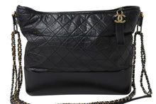 Load image into Gallery viewer, CHANEL シャネル ガブリエル ドゥ シャネル ラージ ホーボーチェーンショルダーバッグ A93824 24番台 ココマーク 美品 中古 4b003892