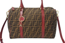 Load image into Gallery viewer, 極美品 FENDI フェンディ 2WAY ハンドバッグ ショルダーバッグ ズッカ柄 キャンバス レザー ブラウン ゴールド金具 中古 4b003898