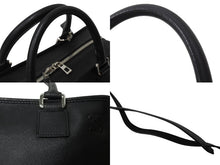 Load image into Gallery viewer, LOEWE ロエベ アマソナ36 ハンドバッグ 2WAY アナグラムロゴ エンボス加工 レザー ブラック シルバー金具 美品 中古 4b003901