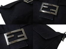 Load image into Gallery viewer, FENDI フェンディ マンマバケット ワンショルダーバッグ デニム レザー ネイビー シルバー金具 美品 中古 4b003916