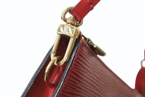 LOUIS VUITTON ルイヴィトン ポシェット アクセソワール アクセサリーポーチ M52947 エピ レザー レッド ゴールド金具 美品 中古 4b003926