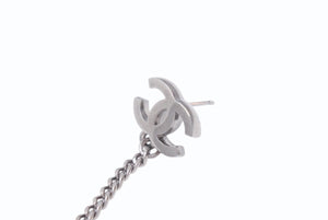 極美品 CHANEL シャネル ピアス ココマーク ドロップチェーン くり抜きハート 06P刻印 メタル メタルブラック金具 中古 4b003980