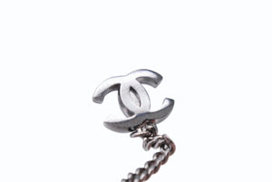 極美品 CHANEL シャネル ピアス ココマーク ドロップチェーン くり抜きハート 06P刻印 メタル メタルブラック金具 中古 4b003980