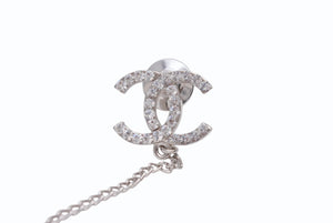極美品 CHANEL シャネル ココマーク ブローチ 重量約12.1g 02P刻印 ブランドロゴ ラインストーン メタル シルバー クリア 中古 4b003968