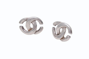極美品 CHANEL シャネル ココマーク フープ ピアス スクエア柄 両耳 01P刻印 2.4g メタル シルバー 中古 4b003970