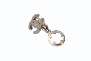 CHANEL シャネル フラワー カメリア ココマーク 06P刻印 重量約5.1g イヤリング GP ゴールド 美品 中古 4b003976