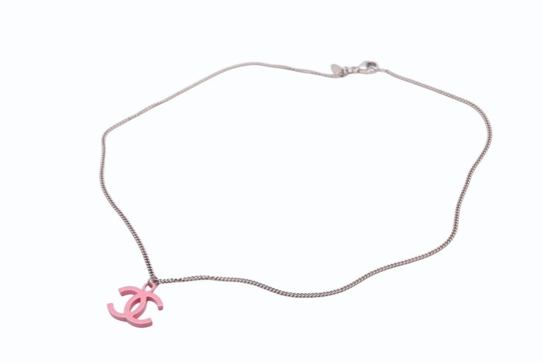CHANEL シャネル ココマーク 04C刻印 重量約5.7 チェーンネックレス ピンク メタル GP シルバー 美品 中古 4b003979