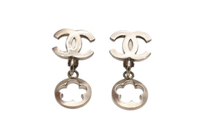 CHANEL シャネル フラワー カメリア ココマーク 06P刻印 重量約5.1g イヤリング GP ゴールド 美品 中古 4b003976