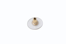 Load image into Gallery viewer, 極美品 CHANEL シャネル ココマーク ラインストーン ピアス 片耳 アクセサリー 01P刻印 1.7g GP ゴールド 中古 4b003988