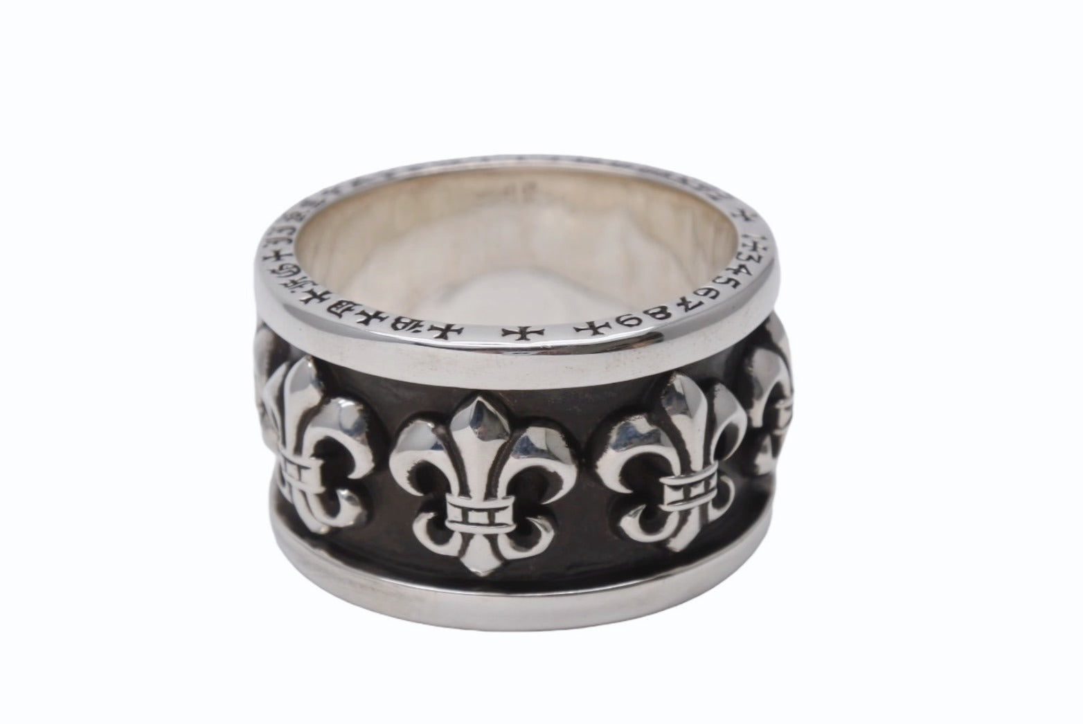 CHROME HEARTS – Tagged 