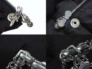 未使用 CHROME HEARTS クロムハーツ STIFF V2 FBRC ダウンジャケット サイズL CHプラスシルバー925 ブラック 総柄 中古 4b004050 