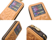 Load image into Gallery viewer, 極美品 LOUIS VUITTON ルイヴィトン モノグラム LV ミュージック キーホルダー &amp; バッグチャーム M02487 ベージュ キャンバス レザー ゴールド金具 中古 4b004057