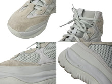 Load image into Gallery viewer, ADIDAS YEEZY DSRT BT ADLT アディダス イージー デザートブーツ スニーカー ベージュ レザー 29.0cm FV5677 中古 4b004075