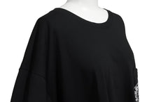 Load image into Gallery viewer, 新品同様 CHROME HEARTS クロムハーツ ラスベガス限定 ホースシュー ロゴ ロンT 長袖Tシャツ ブラック ホワイト サイズXXL 中古 4b004085