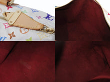Load image into Gallery viewer, LOUIS VUITTON ルイヴィトン キーポル45 ボストンバッグ M92641 モノグラム マルチカラー ホワイト 村上隆 美品 中古 4b004093