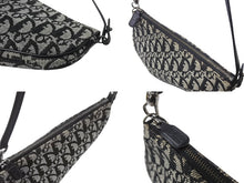 Load image into Gallery viewer, ChristianDior クリスチャンディオール トロッター サドルポーチ ロゴ ハンドバッグ 総柄 ブラック シルバー金具 MC1002 美品 中古 4b004102