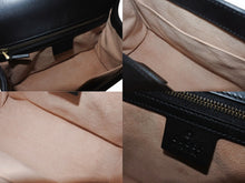 Load image into Gallery viewer, GUCCI グッチ ハンドバッグ GGスプリーム タイガーヘッド 2WAY ブラック ゴールド カーフ 497996 美品 中古 4b004141