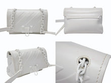 Load image into Gallery viewer, OFF WHITE オフホワイト バインダー クリップ ソフト ショルダーバッグ レザー ホワイト 良品 中古 4b004147
