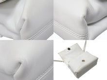Load image into Gallery viewer, OFF WHITE オフホワイト バインダー クリップ ソフト ショルダーバッグ レザー ホワイト 良品 中古 4b004147