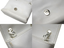 Load image into Gallery viewer, OFF WHITE オフホワイト バインダー クリップ ソフト ショルダーバッグ レザー ホワイト 良品 中古 4b004147