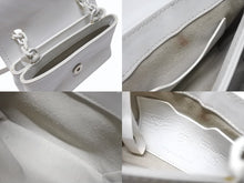 Load image into Gallery viewer, OFF WHITE オフホワイト バインダー クリップ ソフト ショルダーバッグ レザー ホワイト 良品 中古 4b004147