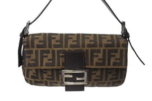 Load image into Gallery viewer, FENDI フェンディ ハンドバッグ マンマバケット ブラウン キャンバス レザー 26424 シルバー金具 美品 中古 4b004167