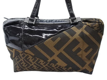 Load image into Gallery viewer, FENDI フェンディ ズッカ柄 ハンドバッグ AO64176 キャンバス エナメル ブラウン ブラックメタル金具 美品 中古 4b004171 正規品