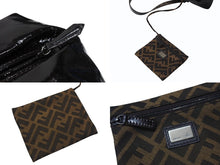 Load image into Gallery viewer, FENDI フェンディ ズッカ柄 ハンドバッグ AO64176 キャンバス エナメル ブラウン ブラックメタル金具 美品 中古 4b004171 正規品