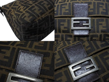 Load image into Gallery viewer, FENDI フェンディ ハンドバッグ マンマバケット ブラウン キャンバス レザー 26325 シルバー金具 美品 中古 4b004173
