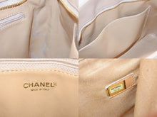 Load image into Gallery viewer, CHANEL シャネル 復刻トート トートバッグ A01804 7番台 ココマーク キャビアスキン ベージュ ゴールド金具 美品 中古 4b004174