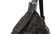 Load image into Gallery viewer, FENDI フェンディ マンマバケット ワンショルダーバッグ 26426 ズッカ柄 キャンバス レザー ブラウン シルバー金具 美品 中古 4b004186