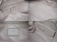 Load image into Gallery viewer, LOEWE ロエベ AMAZONA 36 アマソナ 36 ハンドバッグ レザー ダスティピンク エンボスロゴ シルバー金具 美品 中古 4b004203